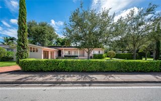 3635 S Le Jeune Rd 3635, Coral Gables, FL 33134