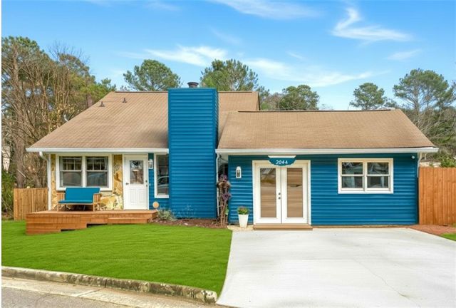 2044 Pintail Cove, Lithonia, GA 30058