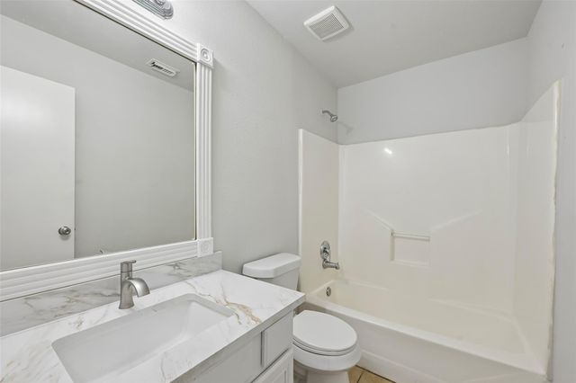 8006 Scarlet Tanager Drive, Humble, TX 77396
