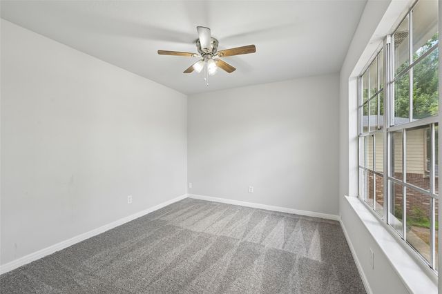 8006 Scarlet Tanager Drive, Humble, TX 77396