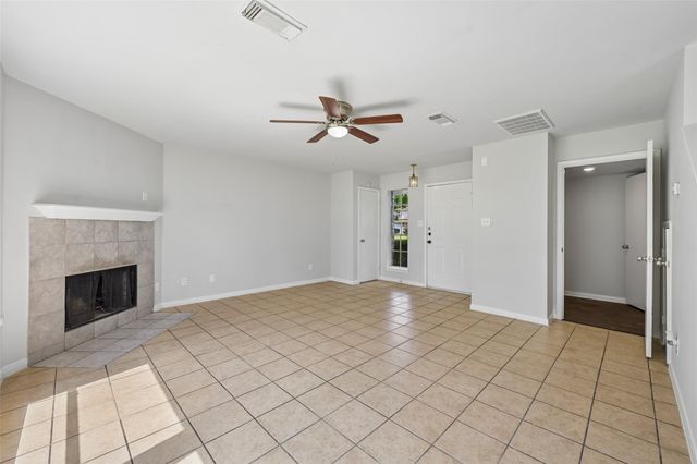 8006 Scarlet Tanager Drive, Humble, TX 77396