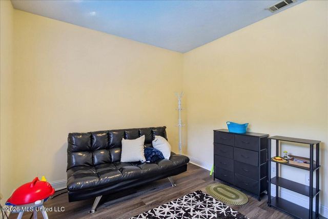 121 Serene Hill Drive, Hattiesburg, MS 39402