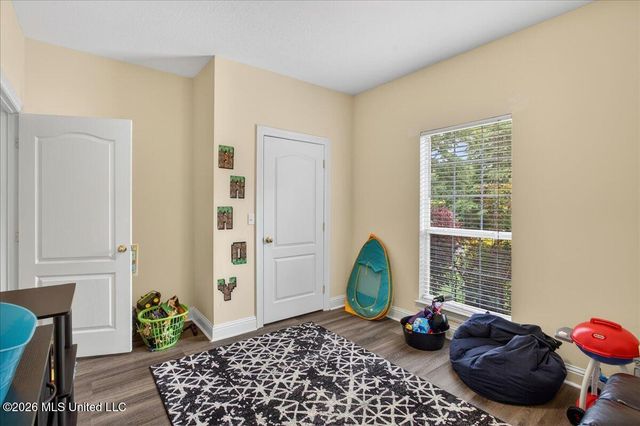 121 Serene Hill Drive, Hattiesburg, MS 39402
