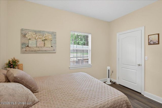 121 Serene Hill Drive, Hattiesburg, MS 39402