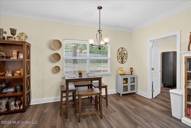121 Serene Hill Drive, Hattiesburg, MS 39402