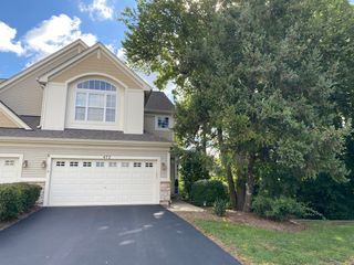472 Vaughn Circle, Aurora, IL 60502