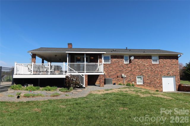 4061 Optimist Drive, Newton, NC 28658