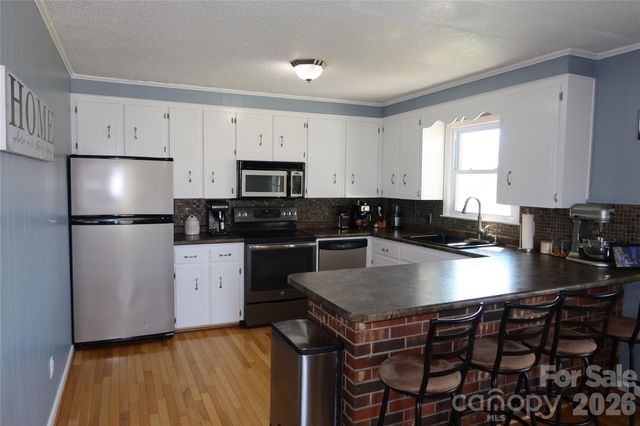 4061 Optimist Drive, Newton, NC 28658