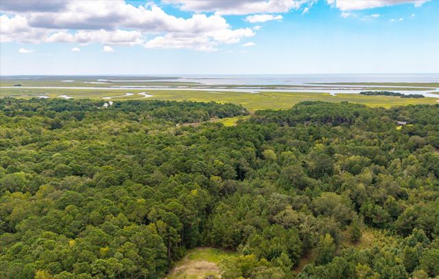 000 N Hwy 17, Mount Pleasant, SC 29464