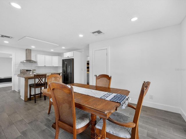 1203 MARIE AVENUE, Apopka, FL 32703