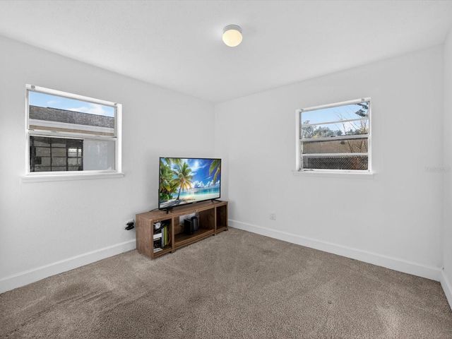 1203 MARIE AVENUE, Apopka, FL 32703