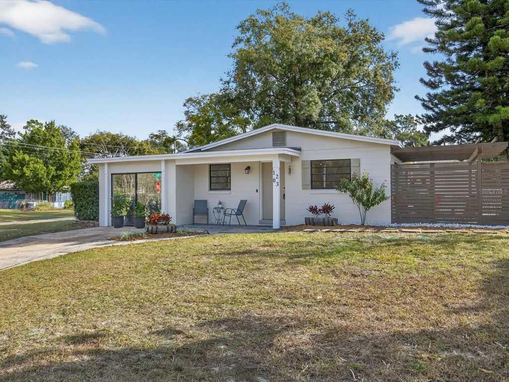 1203 MARIE AVENUE, Apopka, FL 32703
