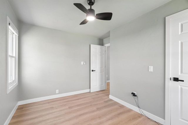 857 HUNT AVENUE, Neenah, WI 54956