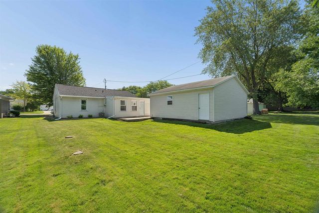 857 HUNT AVENUE, Neenah, WI 54956