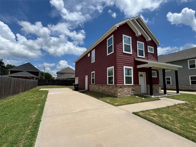 3322 Pickett Street, Greenville, TX 75401