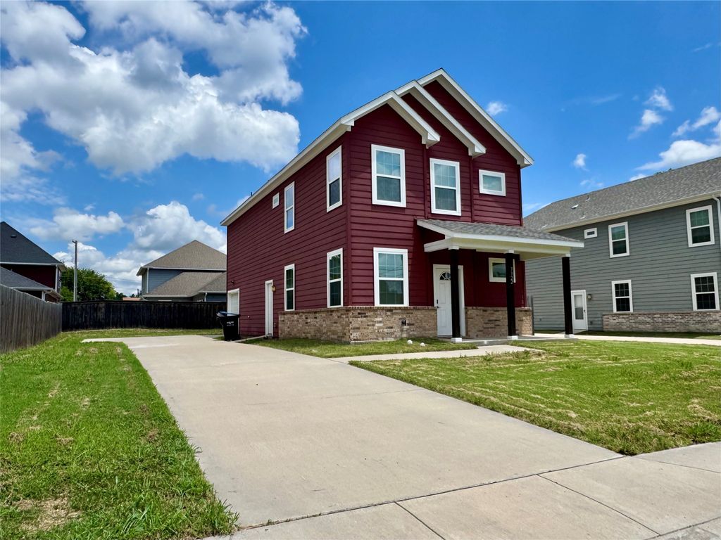 3322 Pickett Street, Greenville, TX 75401
