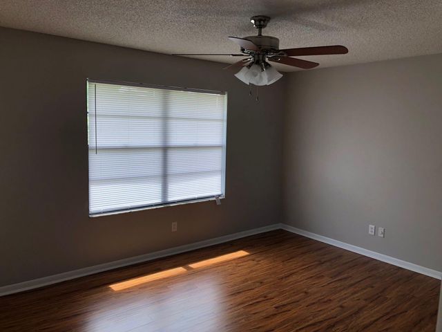 5145 Breckenridge Place 33, West Palm Beach, FL 33417