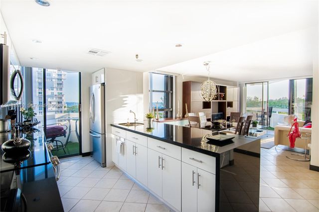 2501 Brickell Ave 507, Miami, FL 33129