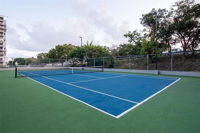 2501 Brickell Ave 507, Miami, FL 33129