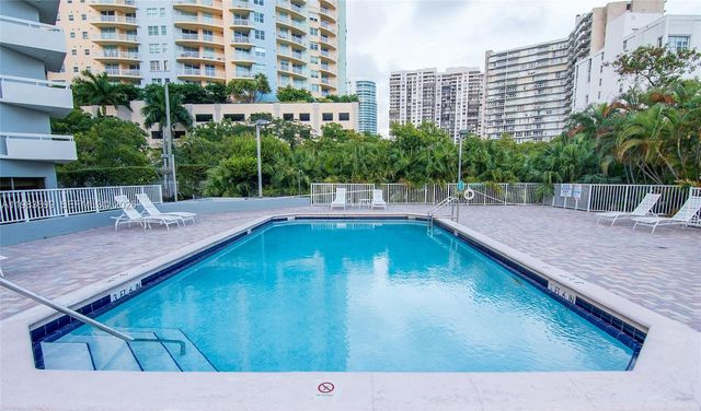 2501 Brickell Ave 507, Miami, FL 33129