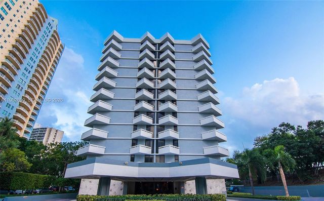 2501 Brickell Ave 507, Miami, FL 33129