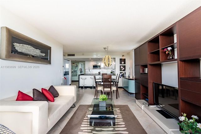 2501 Brickell Ave 507, Miami, FL 33129