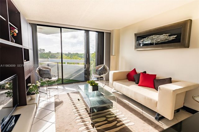 2501 Brickell Ave 507, Miami, FL 33129