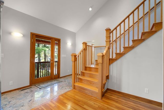 109 Jerrold St, Holliston, MA 01746