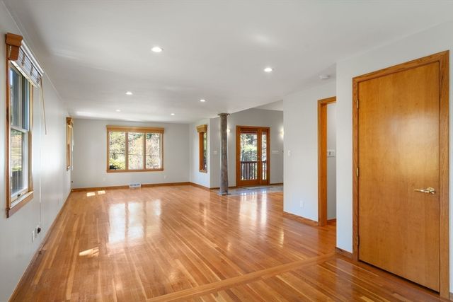 109 Jerrold St, Holliston, MA 01746