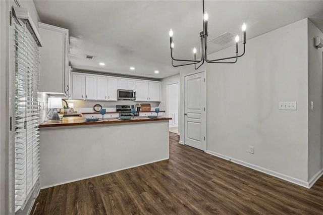 150 Hidden Lake Circle, Canton, GA 30114