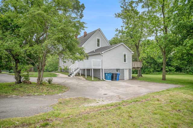 621 Pratt Street, Crown Point, IN 46307