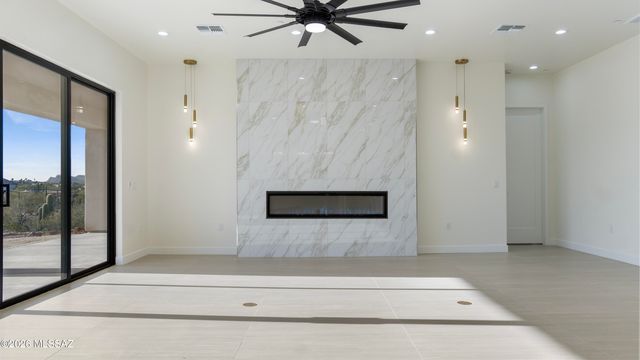 3379 W Jayte Court, Tucson, AZ 85745