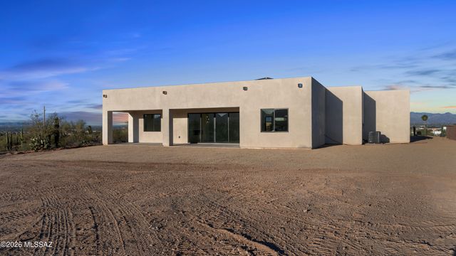 3379 W Jayte Court, Tucson, AZ 85745