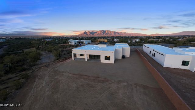 3379 W Jayte Court, Tucson, AZ 85745