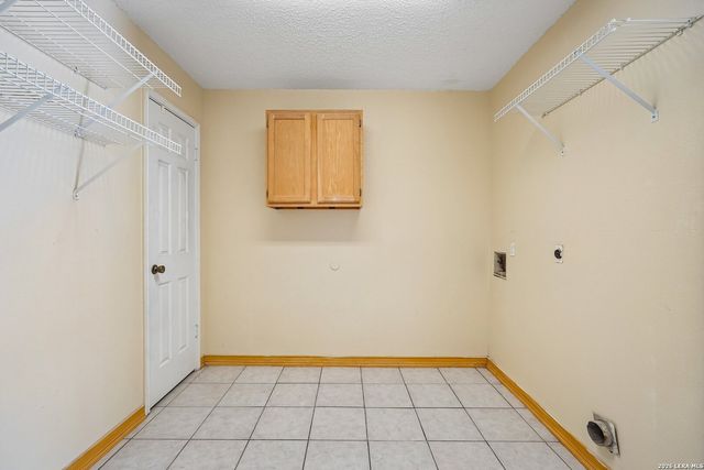 16922 VISTA BRIAR DR, San Antonio, TX 78247