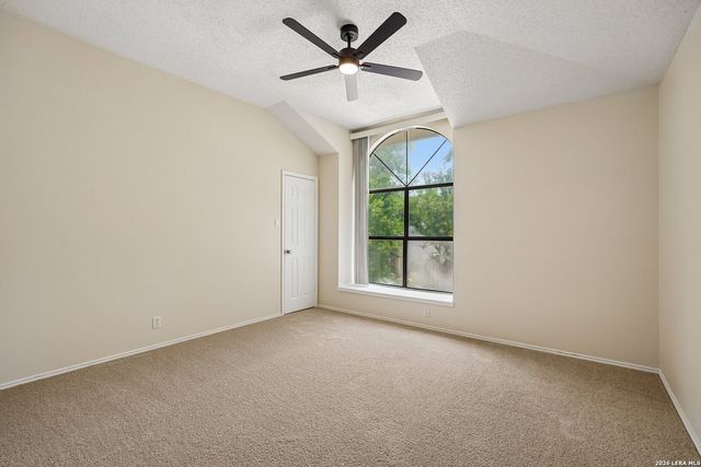 16922 VISTA BRIAR DR, San Antonio, TX 78247
