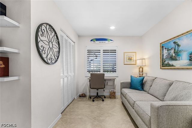 9901 Sunset Cove LN 237, Fort Myers, FL 33919