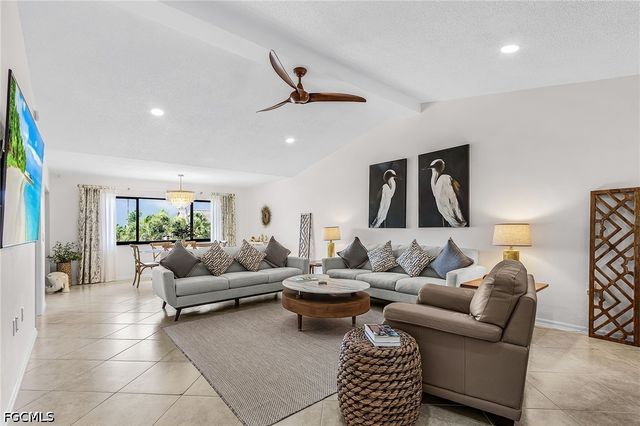 9901 Sunset Cove LN 237, Fort Myers, FL 33919