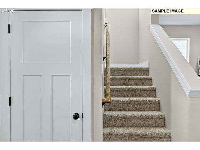 2002 E BADGER Way 1, La Center, WA 98629