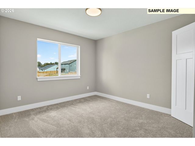 2002 E BADGER Way 1, La Center, WA 98629