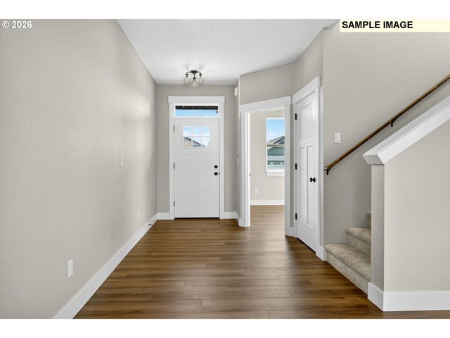 2002 E BADGER Way 1, La Center, WA 98629