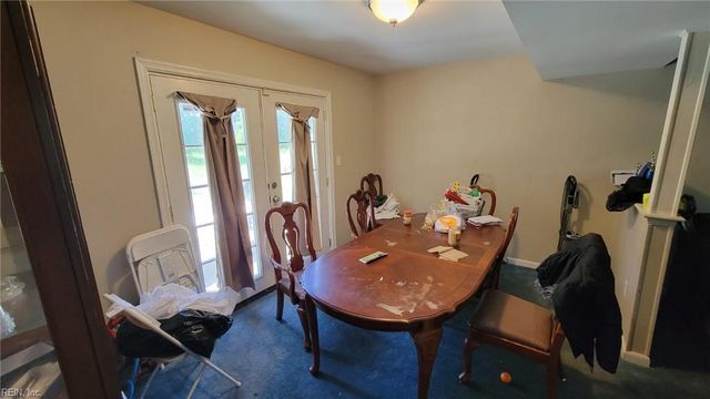 15 Victor ST, Hampton, VA 23669