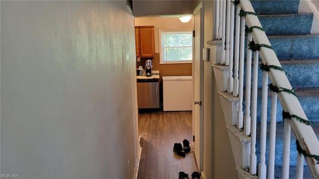 15 Victor ST, Hampton, VA 23669