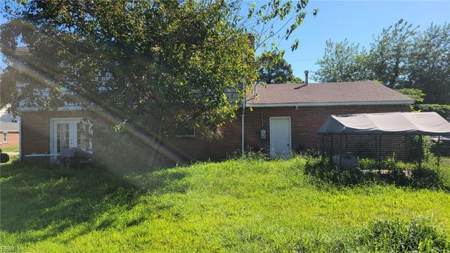 15 Victor ST, Hampton, VA 23669