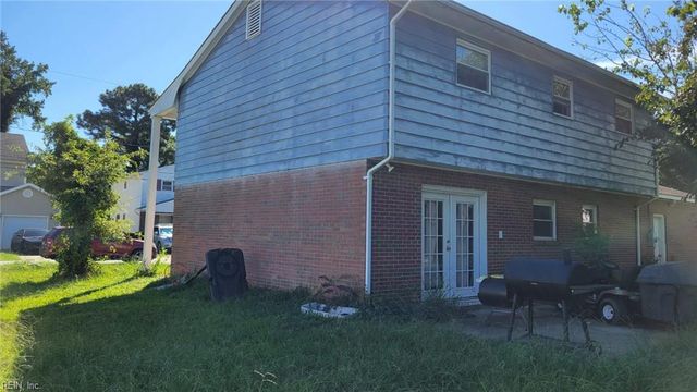 15 Victor ST, Hampton, VA 23669