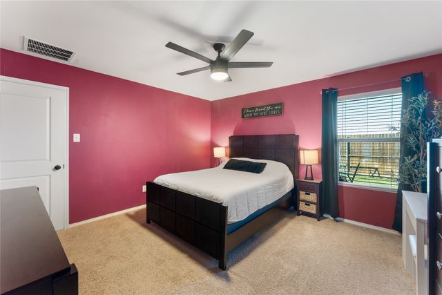 2213 Nightgrove Circle, Crandall, TX 75114