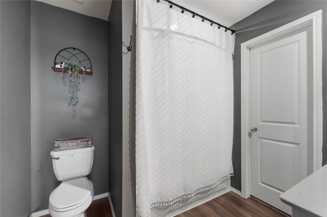 2213 Nightgrove Circle, Crandall, TX 75114