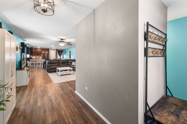 2213 Nightgrove Circle, Crandall, TX 75114