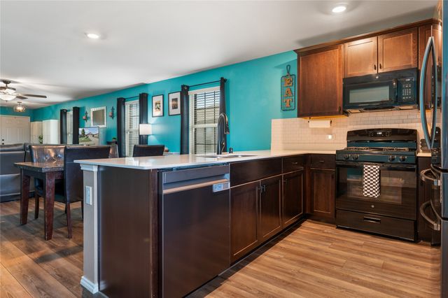 2213 Nightgrove Circle, Crandall, TX 75114