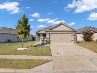 2213 Nightgrove Circle, Crandall, TX 75114